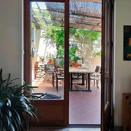 Δωμάτια σε οικογενειακή κατοικία Dans La Maison De Sophie Νιμ