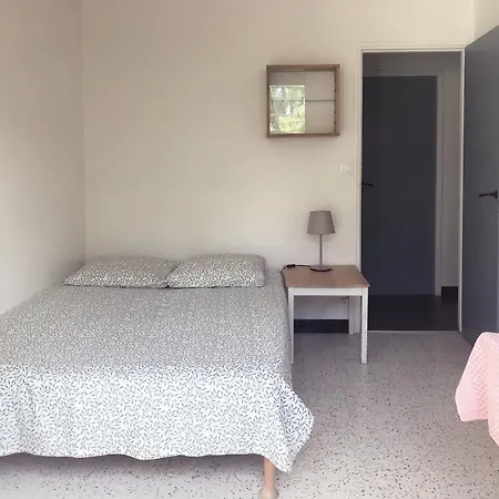 Privée Dans Maison En Garrigue Séjour chez l'habitant *