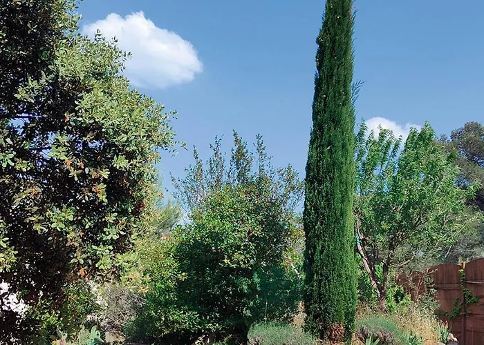 Séjour chez l'habitant Privee Dans Maison En Garrigue Nîmes